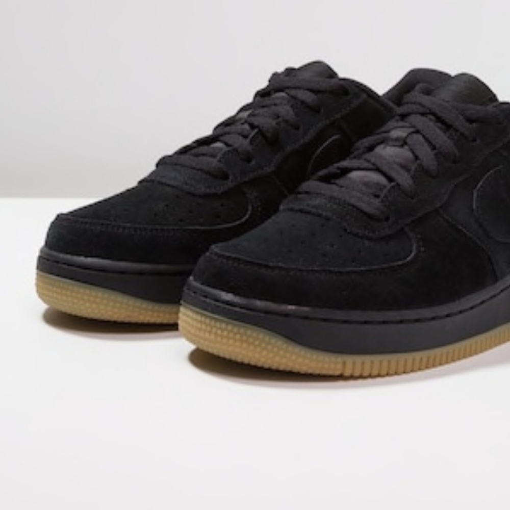 Nike Air Force 1 Black Grade School 6.5 W8 - Picture 6 of 8